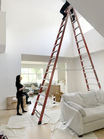 GUIDING ELECTRICIAN